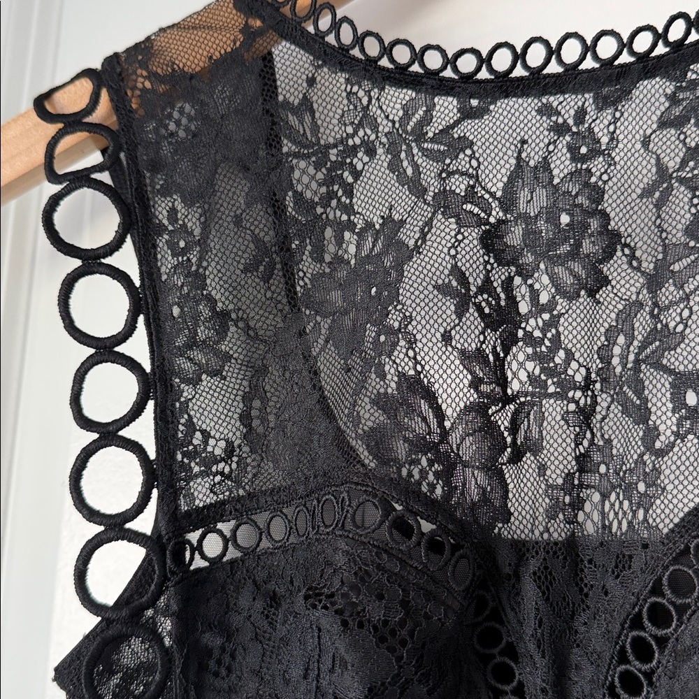 NWT! XS Victorias Secret Lace Bra Top - Picture 3 of 7